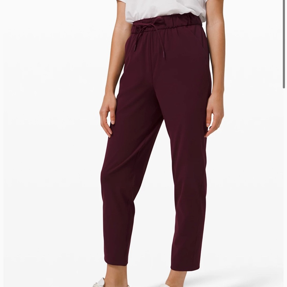 Brand new! 7/8 align pants